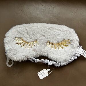 Icing Gray 🩶 Faux Fur Sleep Mask with Gold Sequined Eyelashes